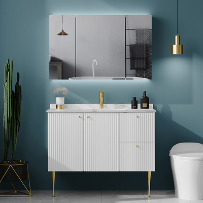 Шкафы Bathroom ширины 23.6in 47.2in твердые деревянные отразили водоустойчивое