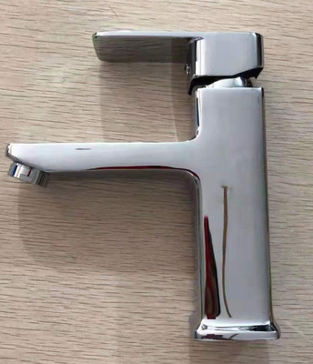 Палуба Faucet изделий SS304 162*53*159mm санитарная установила одиночную ручку